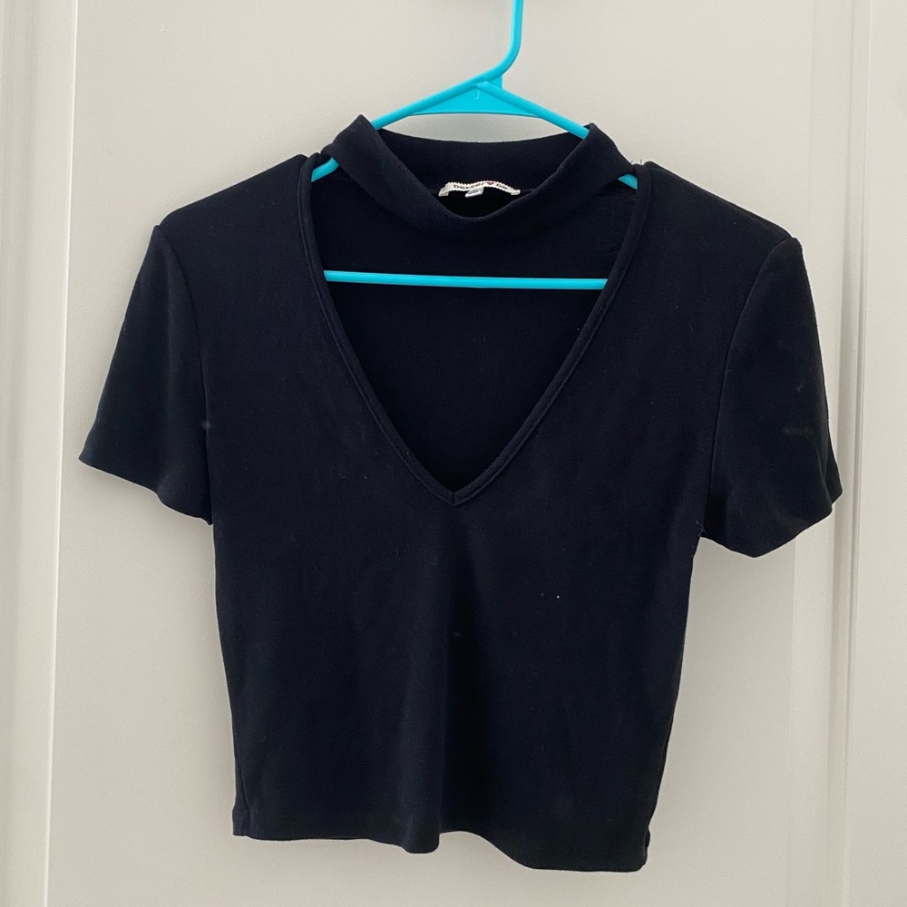 NWOT Choker Neck Top M